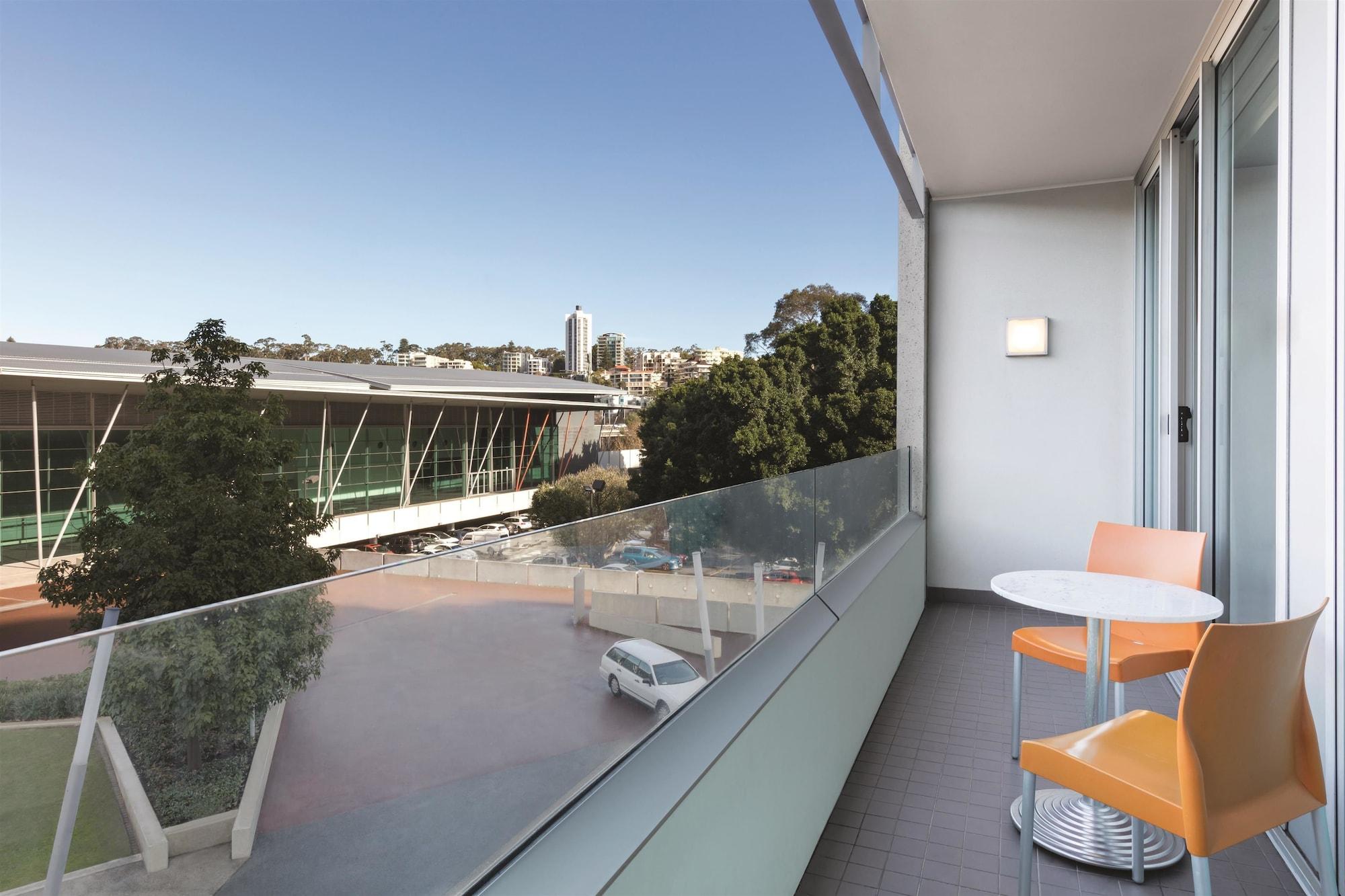 Adina Apartment Hotel Perth Luaran gambar