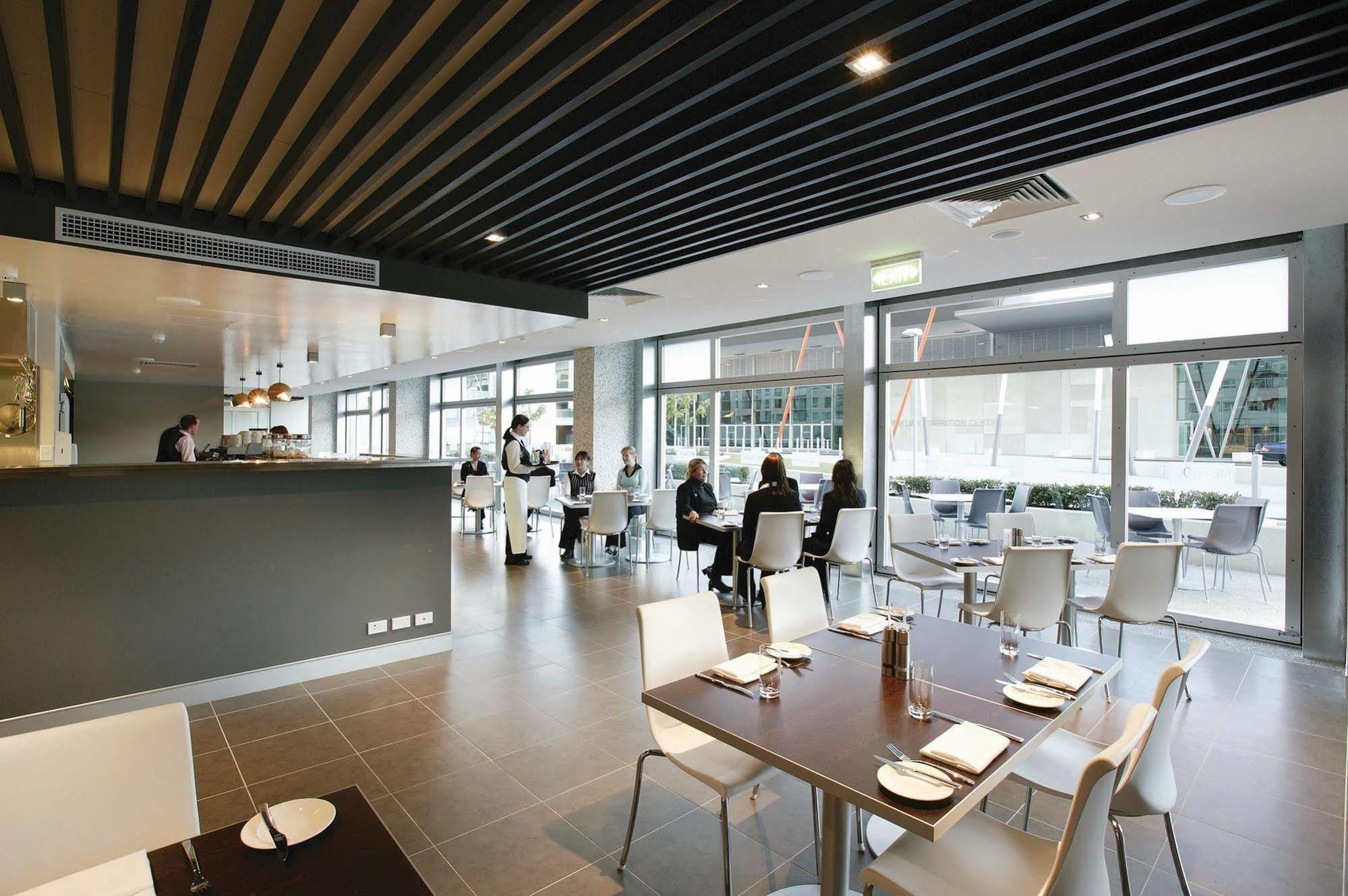Adina Apartment Hotel Perth Luaran gambar