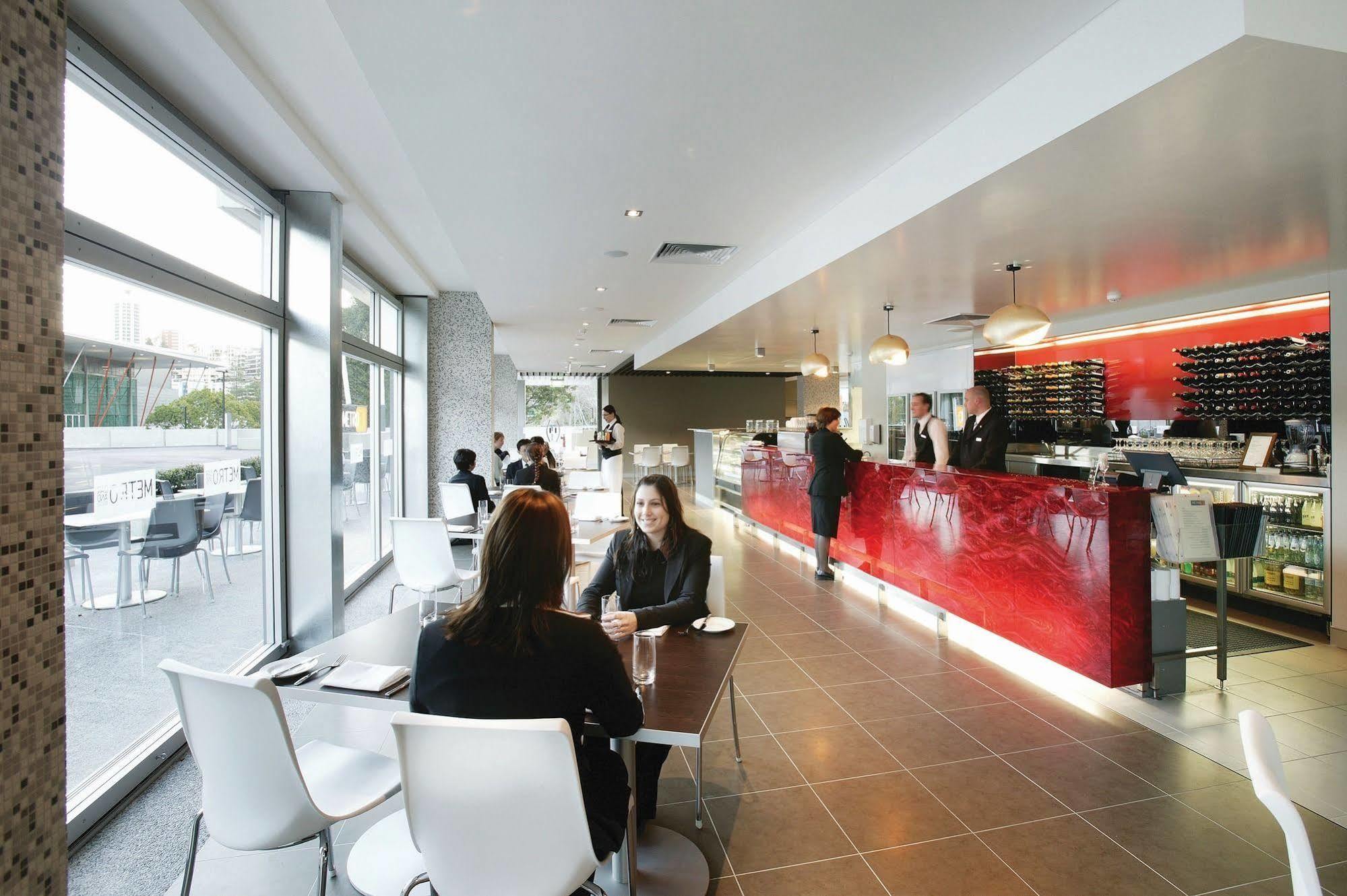 Adina Apartment Hotel Perth Luaran gambar