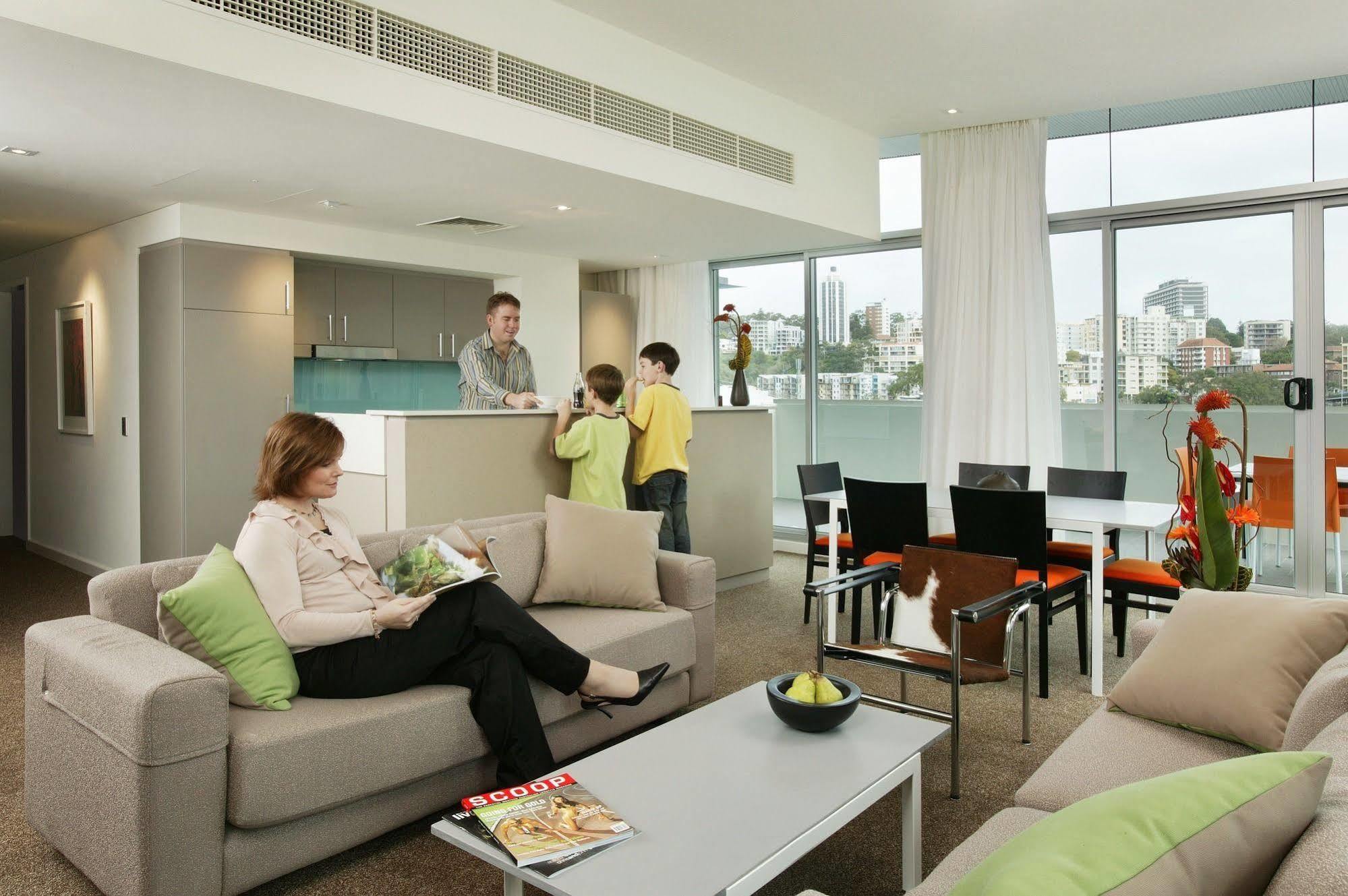 Adina Apartment Hotel Perth Luaran gambar
