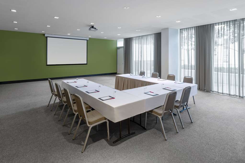 Adina Apartment Hotel Perth Kemudahan gambar